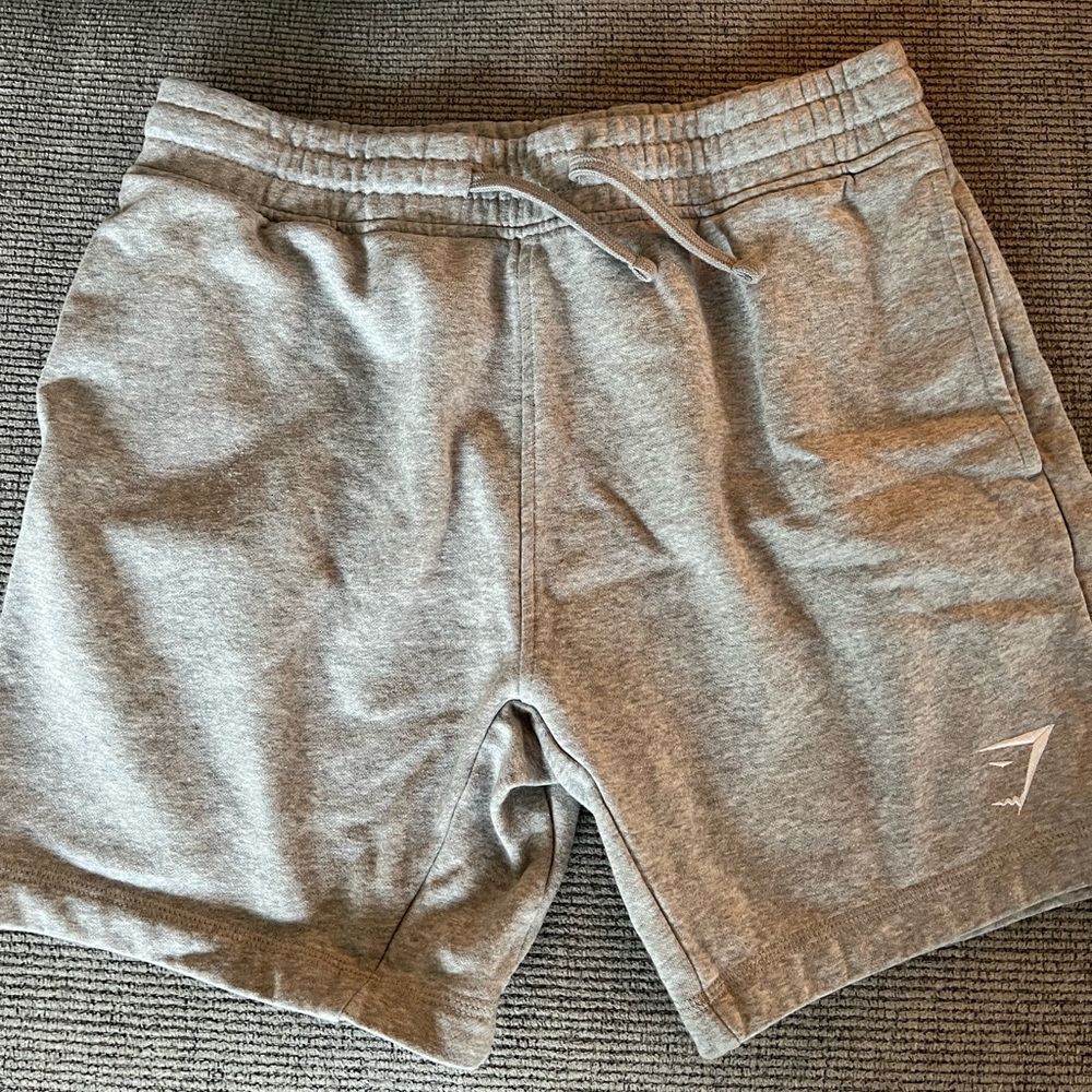 Gymshark Sweatshorts (Size L)
